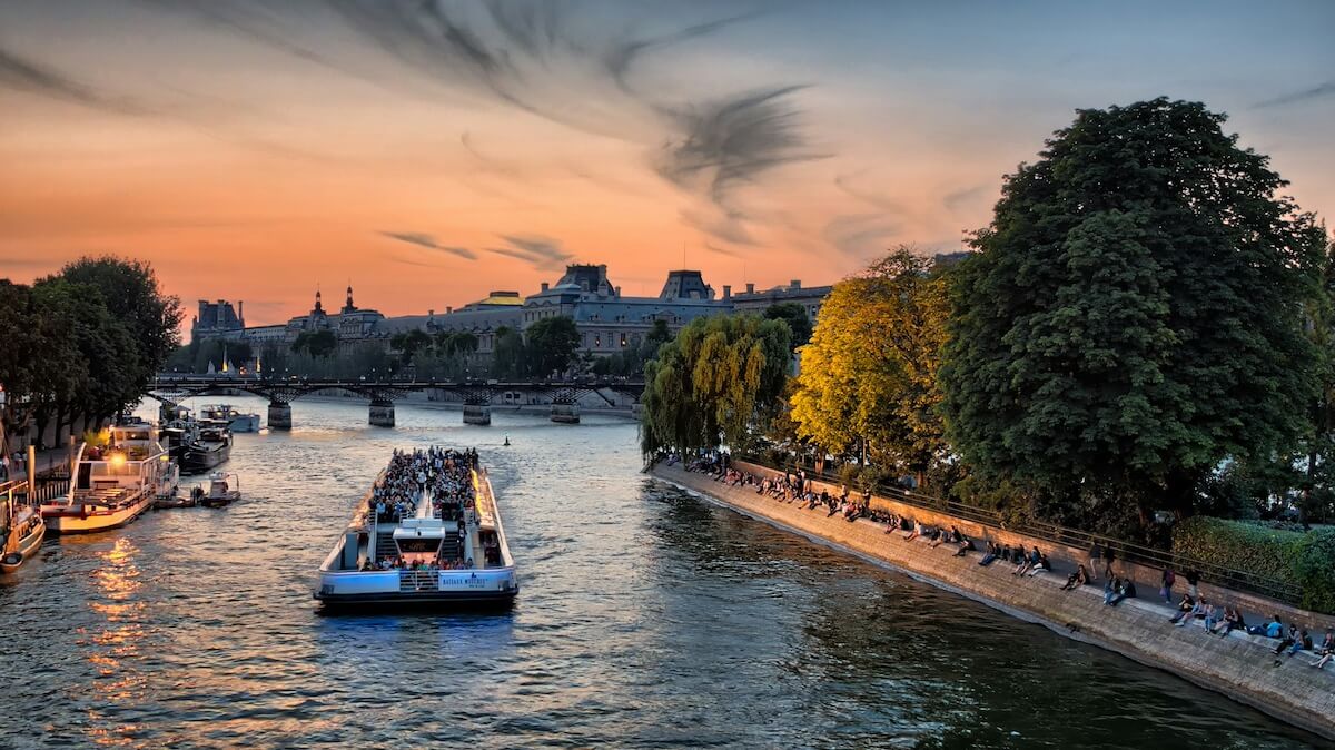 10 Top Non-Trivial Places in Paris